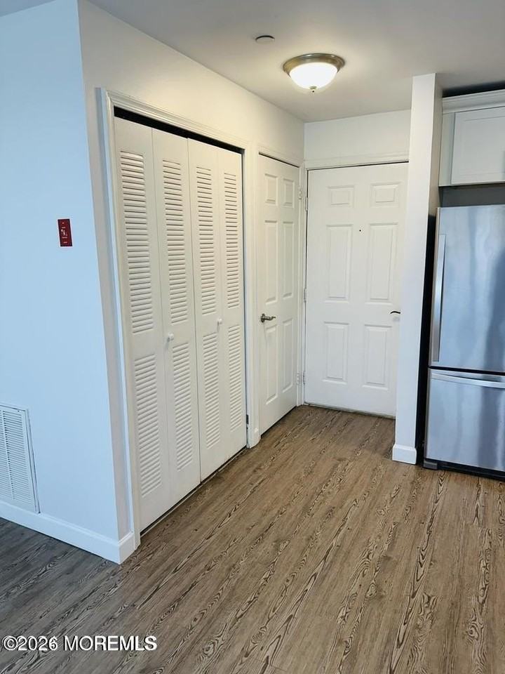 76 Des Moines Ct - Photo 5 of 19