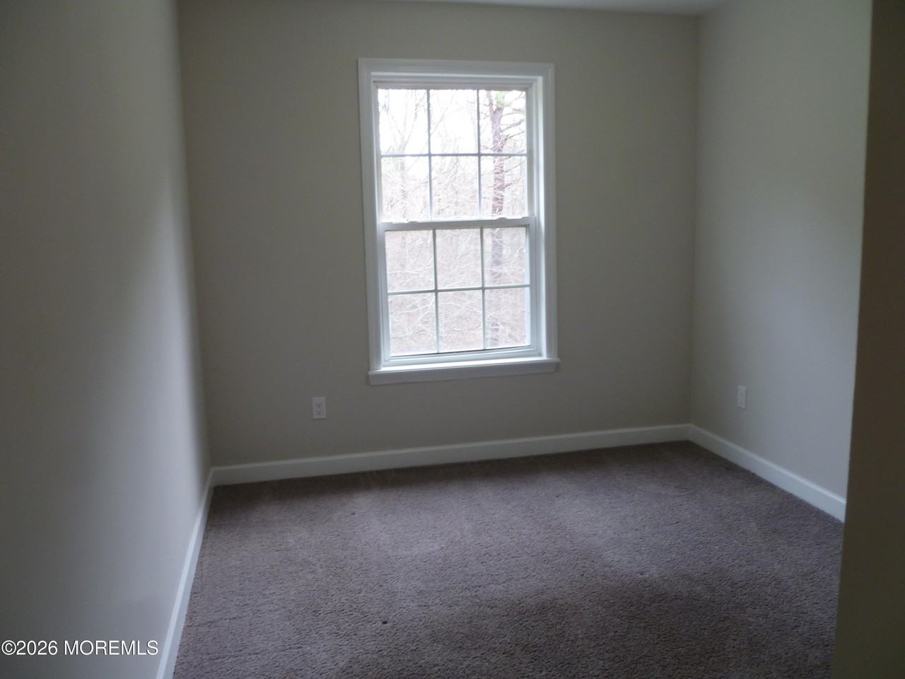 76 Des Moines Ct - Photo 7 of 19