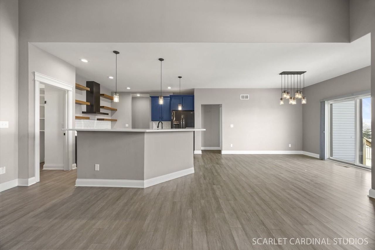 1469 Starfish Ln - Photo 2 of 24