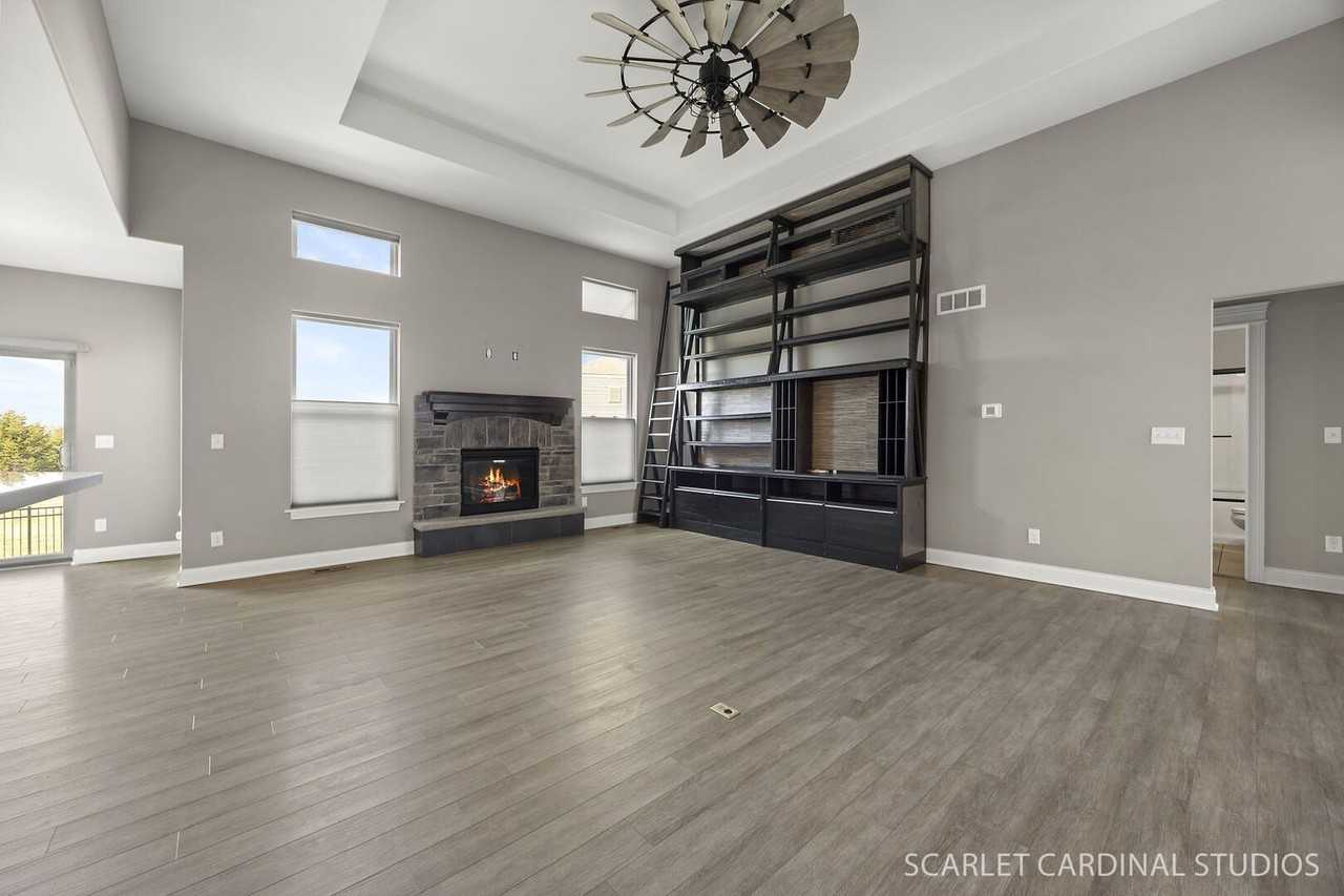 1469 Starfish Ln - Photo 3 of 24