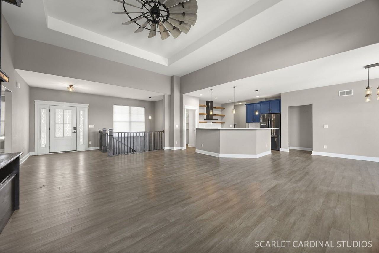 1469 Starfish Ln - Photo 4 of 24