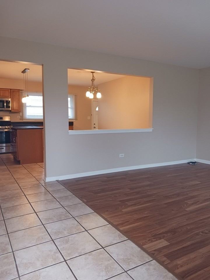 546 Fawn Ct - Photo 5 of 10