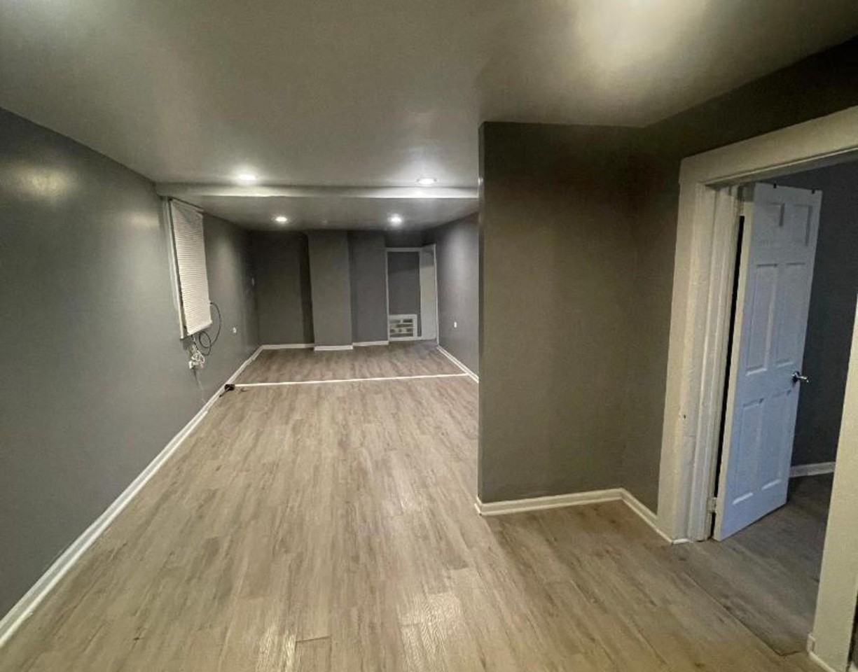 5918 S Calumet Ave Unit G - Photo 2 of 7