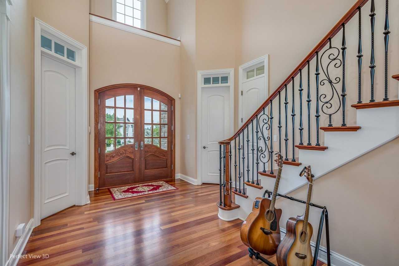 1235 Macalpin Dr - Photo 2 of 24