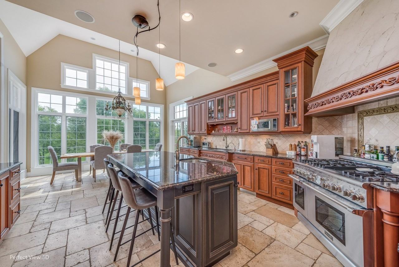 1235 Macalpin Dr - Photo 3 of 24