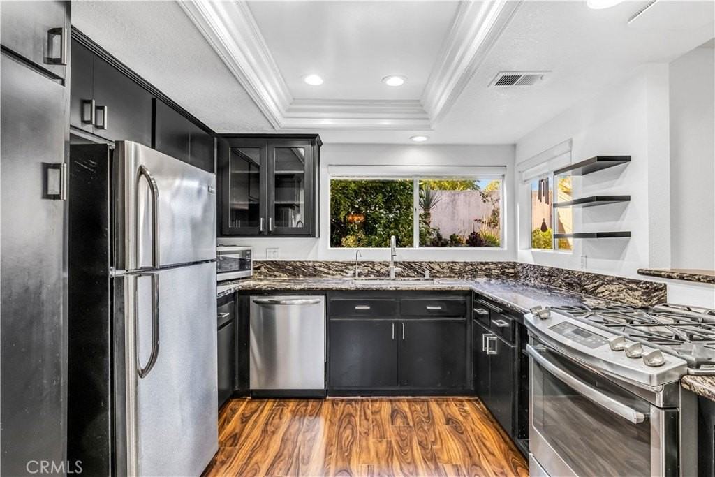 15 Sandalwood - Photo 5 of 38