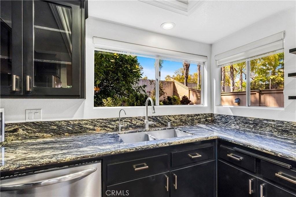 15 Sandalwood - Photo 6 of 38