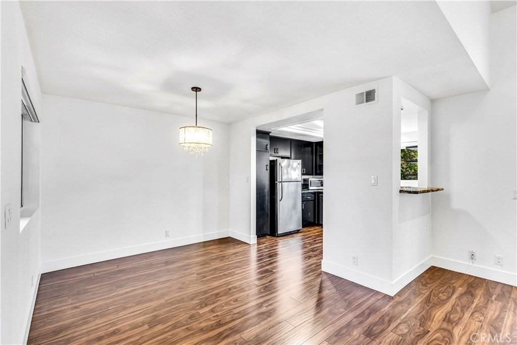 15 Sandalwood - Photo 7 of 38