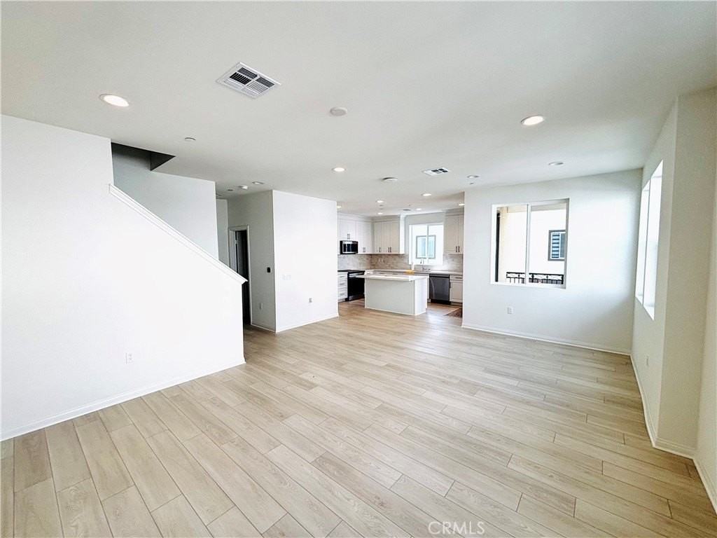 2450 E Agave St #1 - Photo 3 of 20