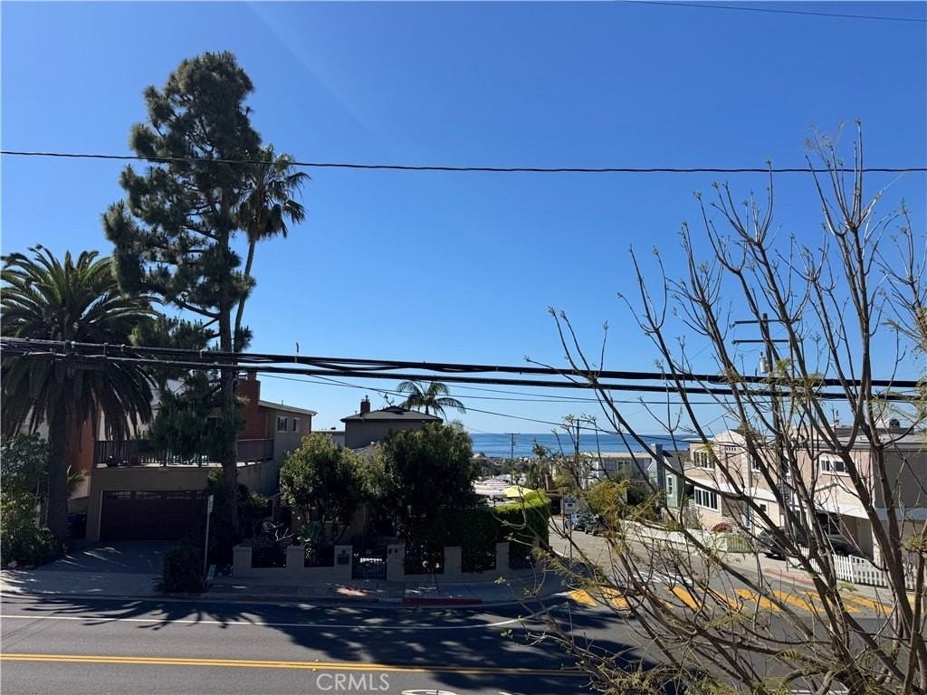 1734 Prospect Ave #B - Photo 5 of 31