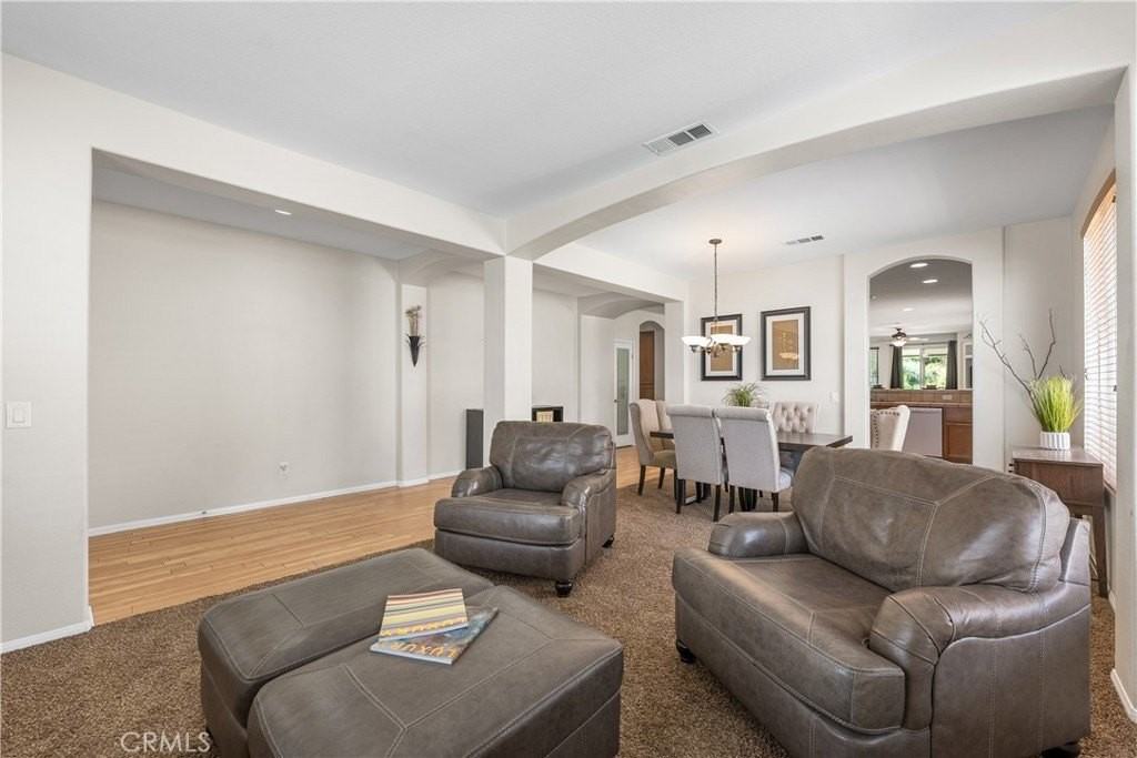 39951 Capland Dr - Photo 5 of 39