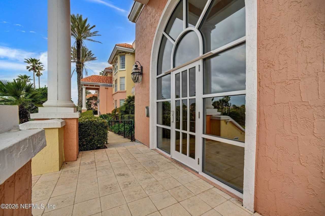 120 S Serenata Dr #334 - Photo 7 of 46