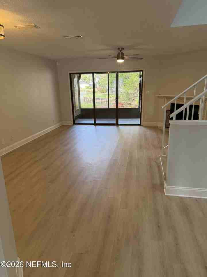7701 Baymeadows Cir W Apt 1164 - Photo 6 of 13