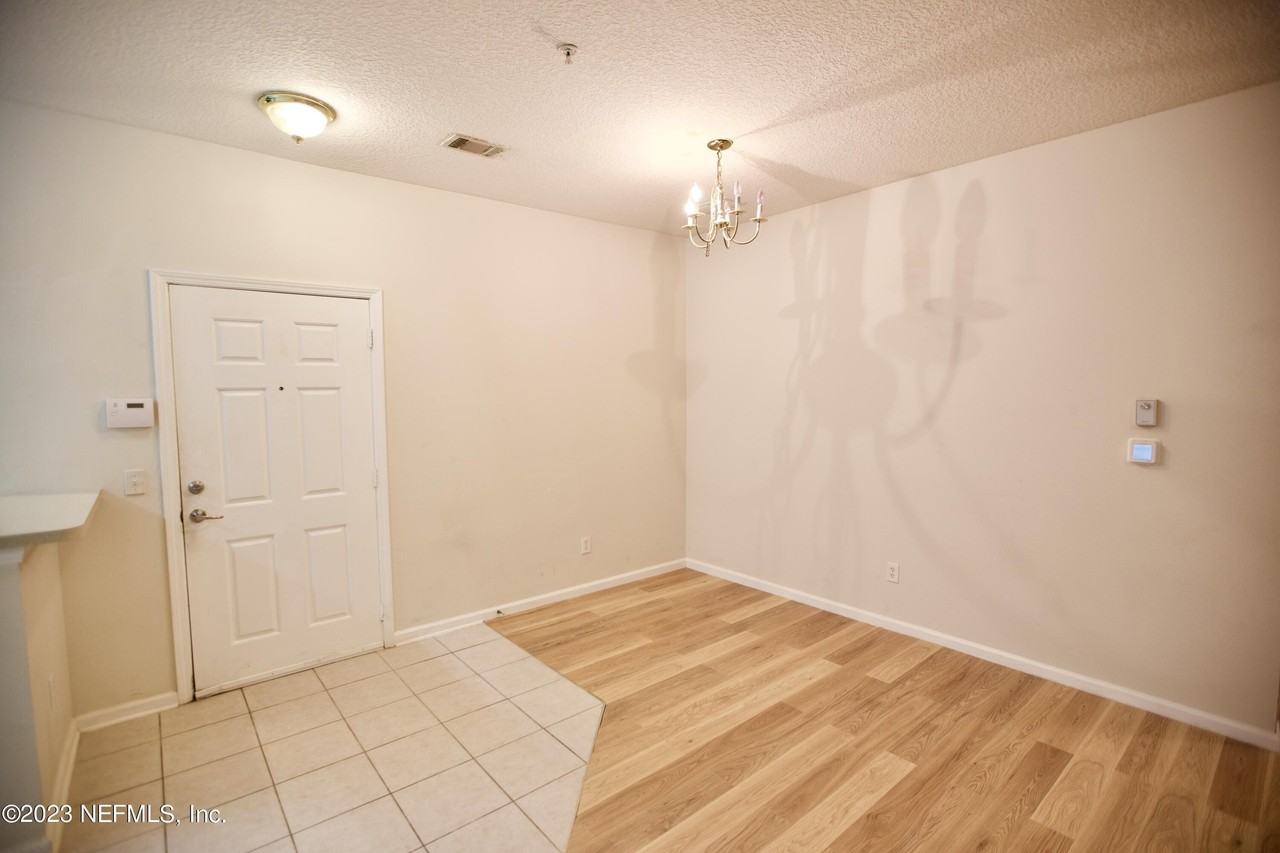 3600 Lenin Peak Ct Unit 8 - Photo 7 of 28