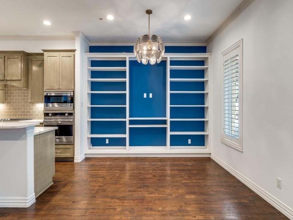 2811 Hood St #B - Photo 4 of 22