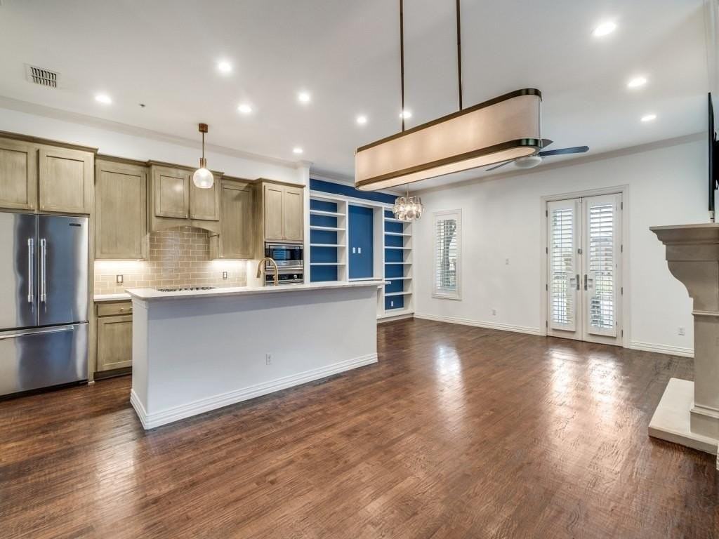 2811 Hood St #B - Photo 5 of 22