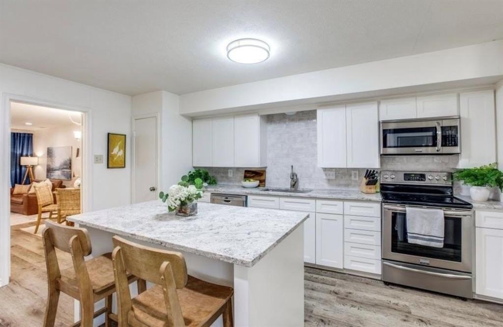 5463 Anita St - Photo 6 of 17