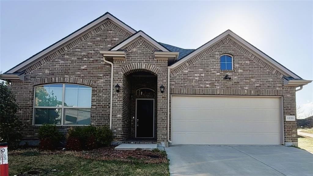 9228 Pepper Grass Dr