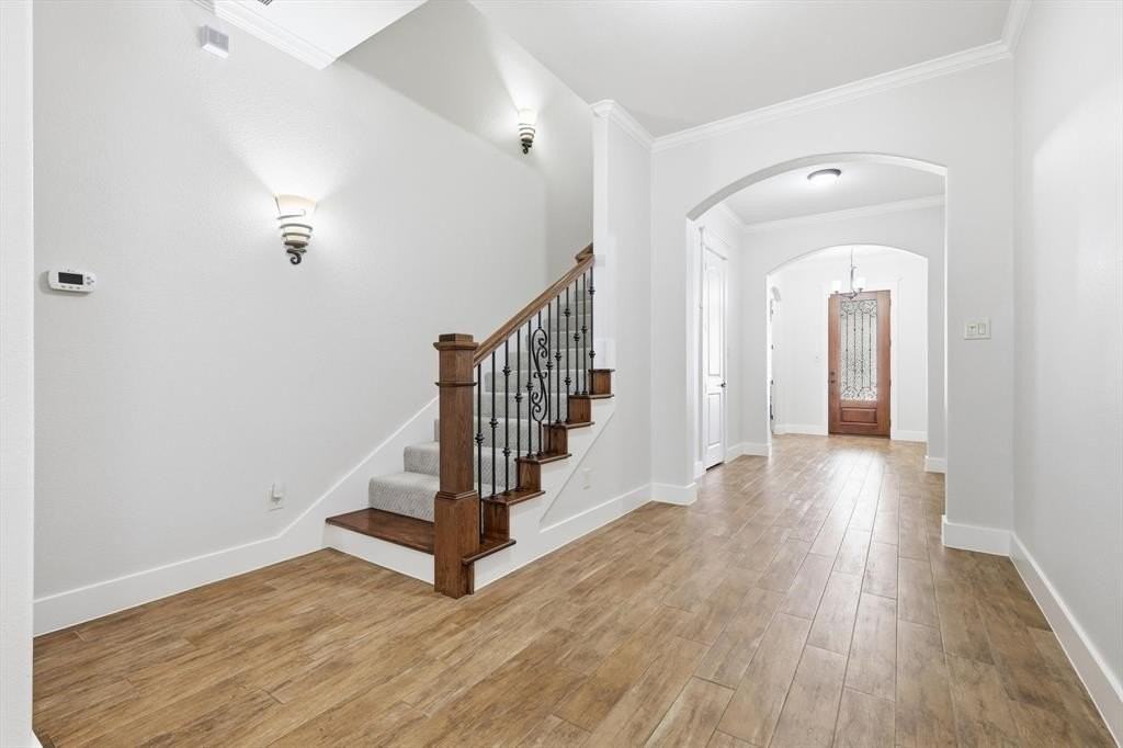 516 Hearth Ter - Photo 6 of 20