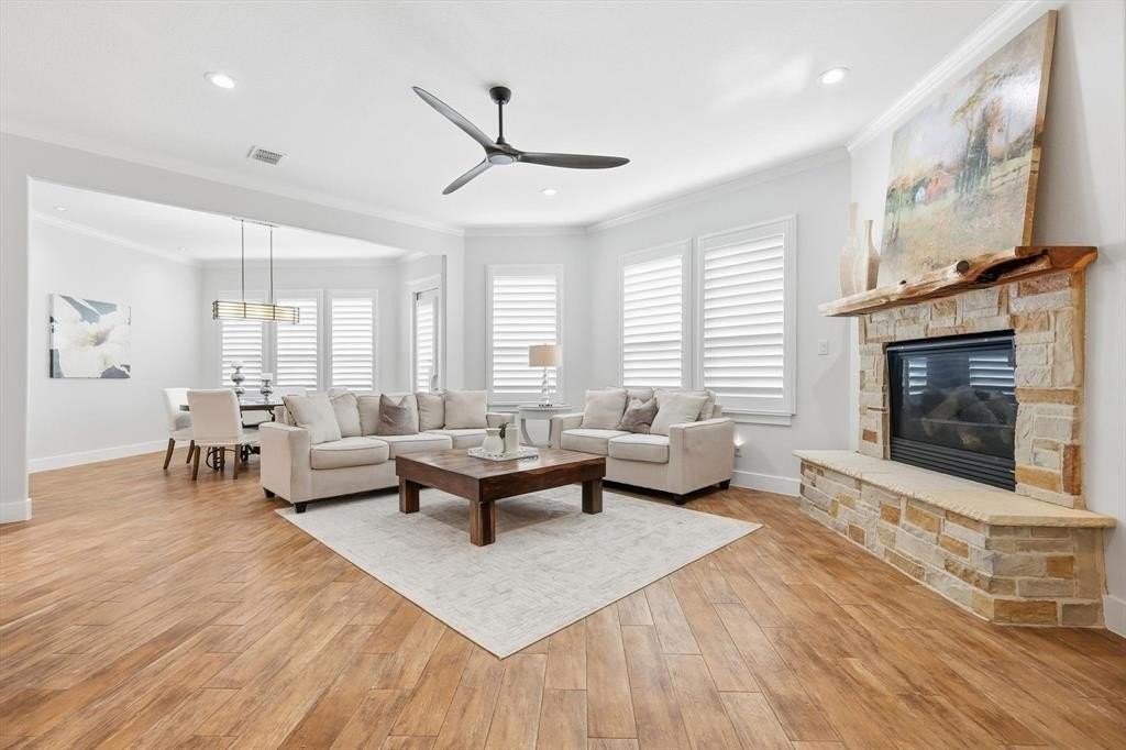 516 Hearth Ter - Photo 7 of 20