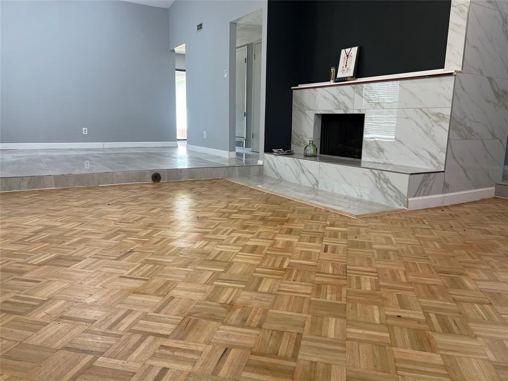 6513 John Yates Dr - Photo 3 of 20