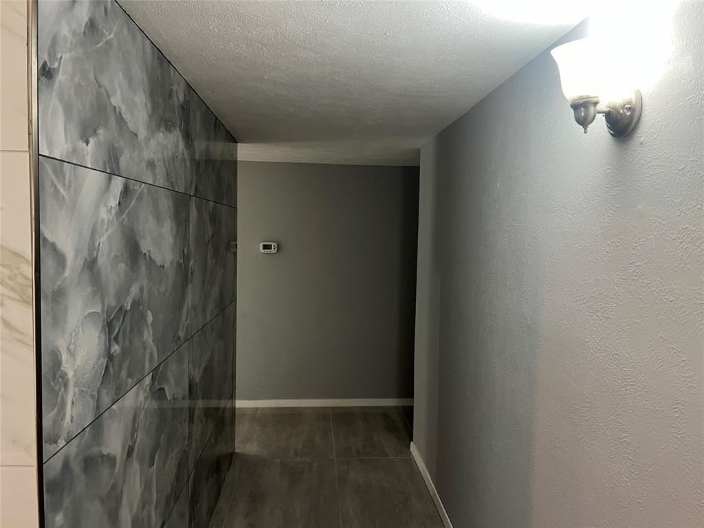 6513 John Yates Dr - Photo 5 of 20