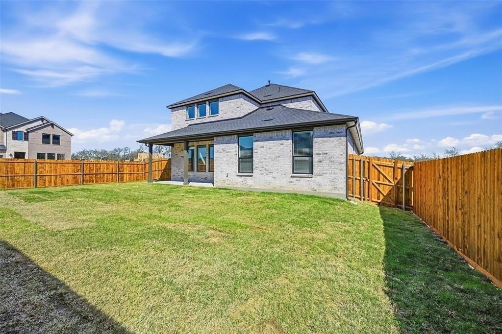 105 Rita Dr - Photo 6 of 35