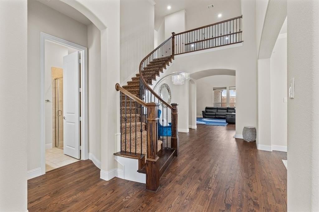 10611 Ferdinand Vw - Photo 3 of 40