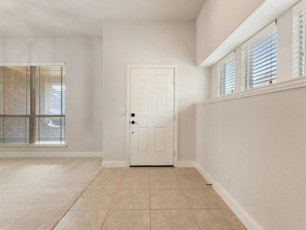 2106 Hanakoa Falls Dr - Photo 6 of 35