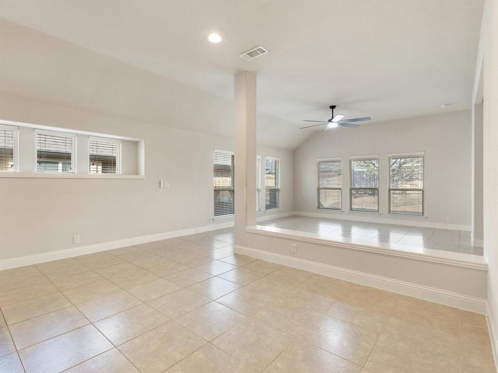 2106 Hanakoa Falls Dr - Photo 7 of 35