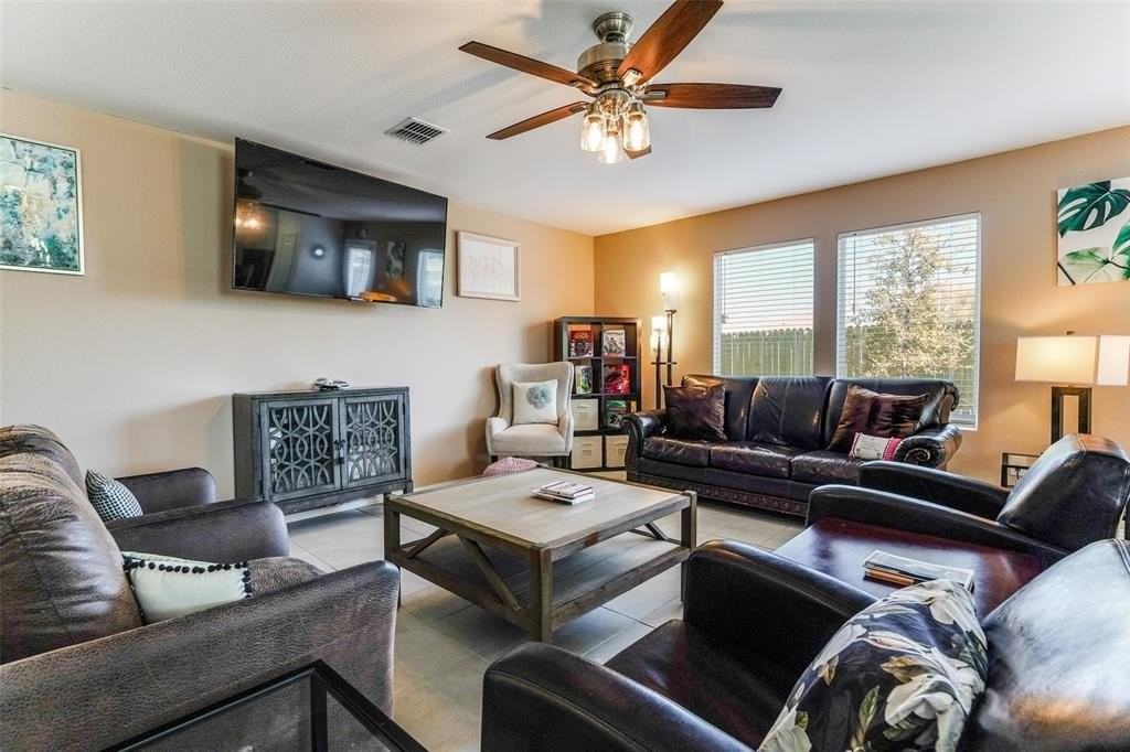 3202 Normandy Brook Rd - Photo 2 of 12