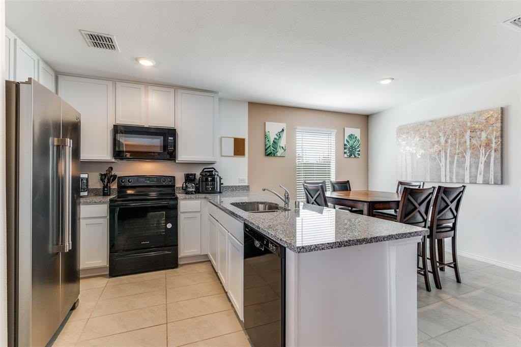 3202 Normandy Brook Rd - Photo 4 of 12