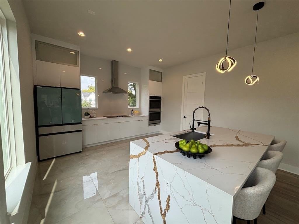 918 Duluth St - Photo 6 of 19