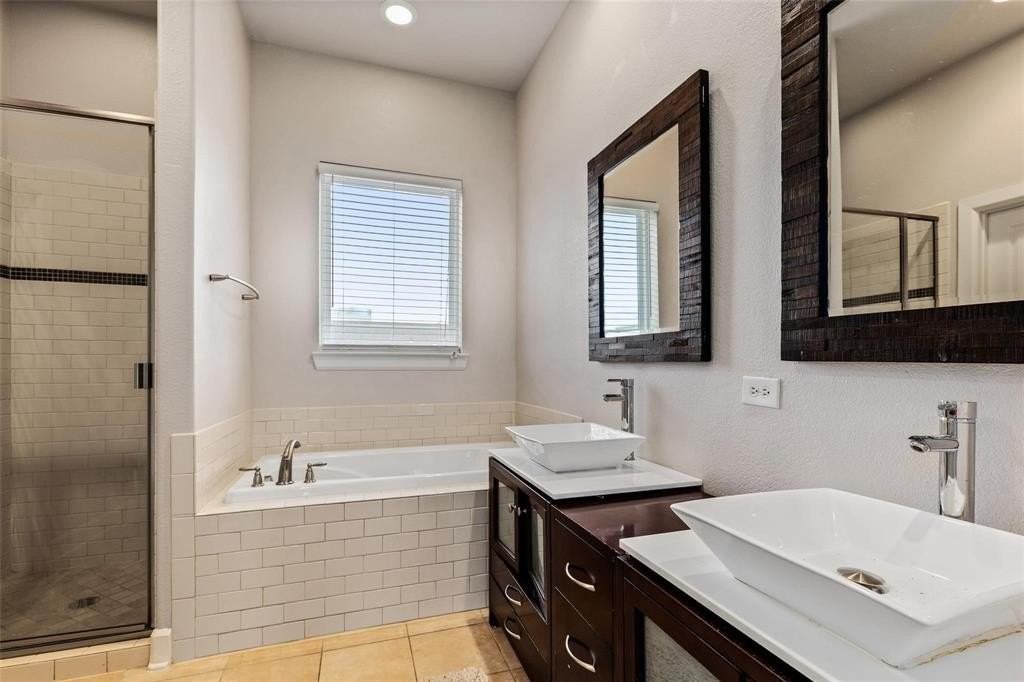 4311 Hartford St - Photo 3 of 8