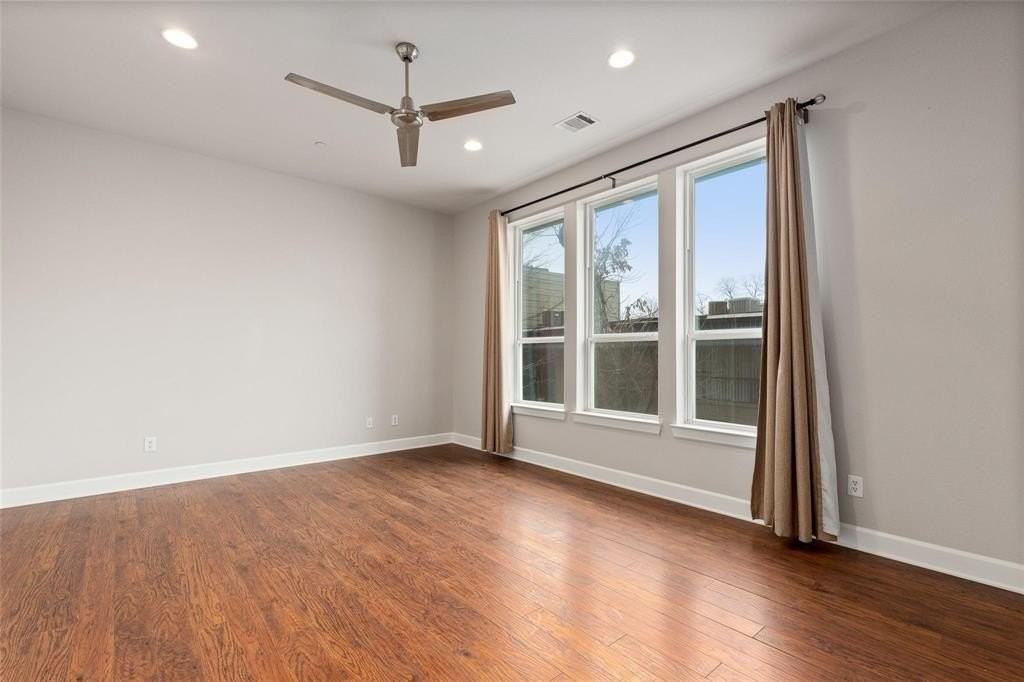 4311 Hartford St - Photo 6 of 8