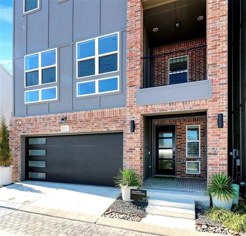 2601 La Altura Ln - Photo 4 of 26