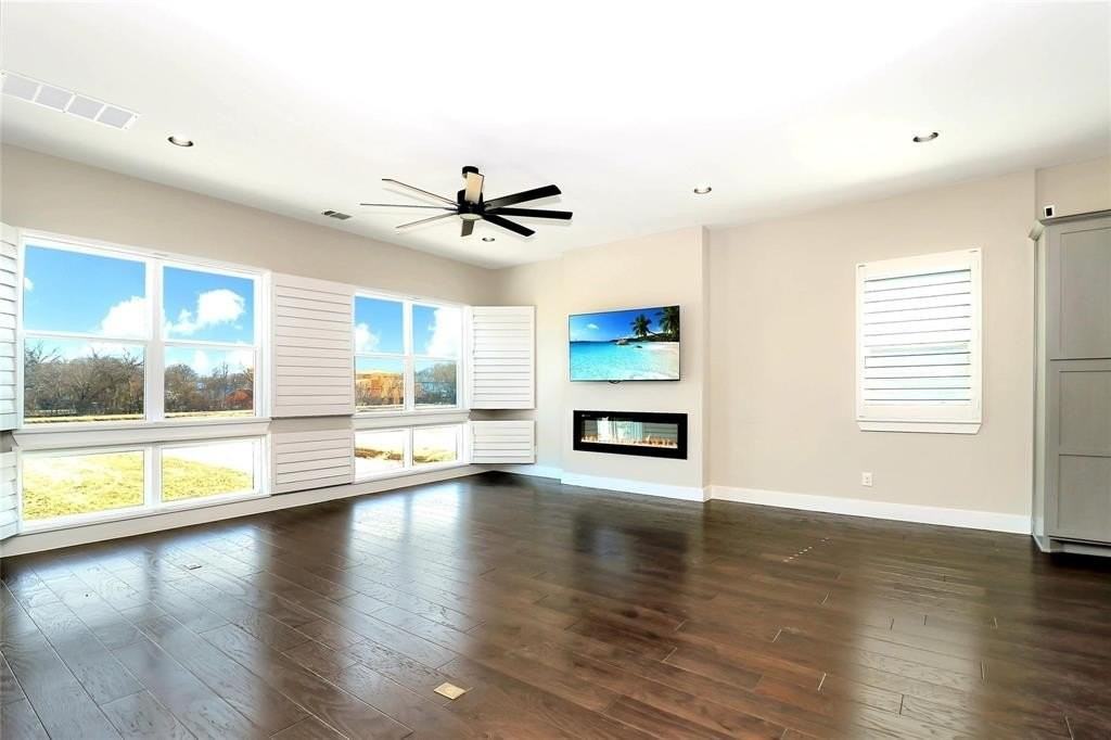 2601 La Altura Ln - Photo 6 of 26