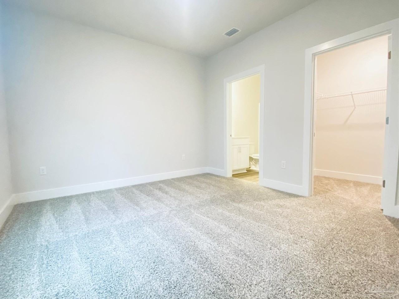 9896 Starling Dr - Photo 7 of 15