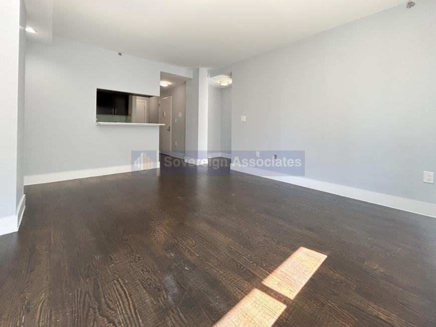 703 W 171st St - Photo 3 of 10