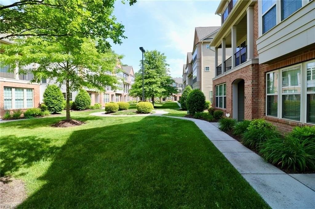 51 Transit Ln - Photo 4 of 41