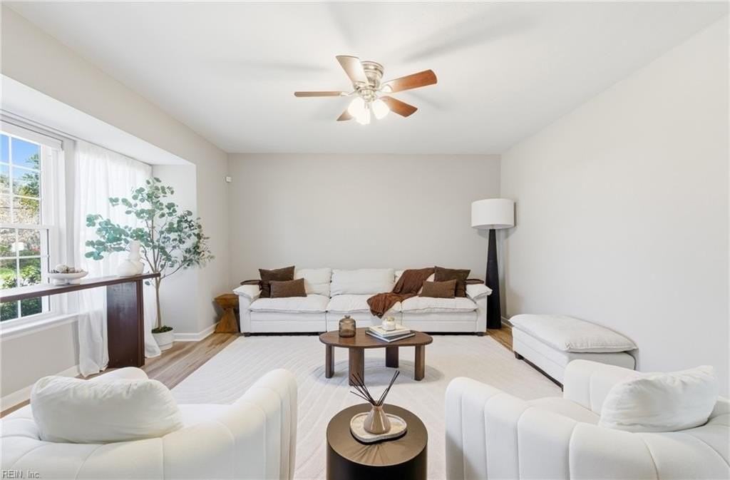 8108 Ridgefield Dr - Photo 3 of 29