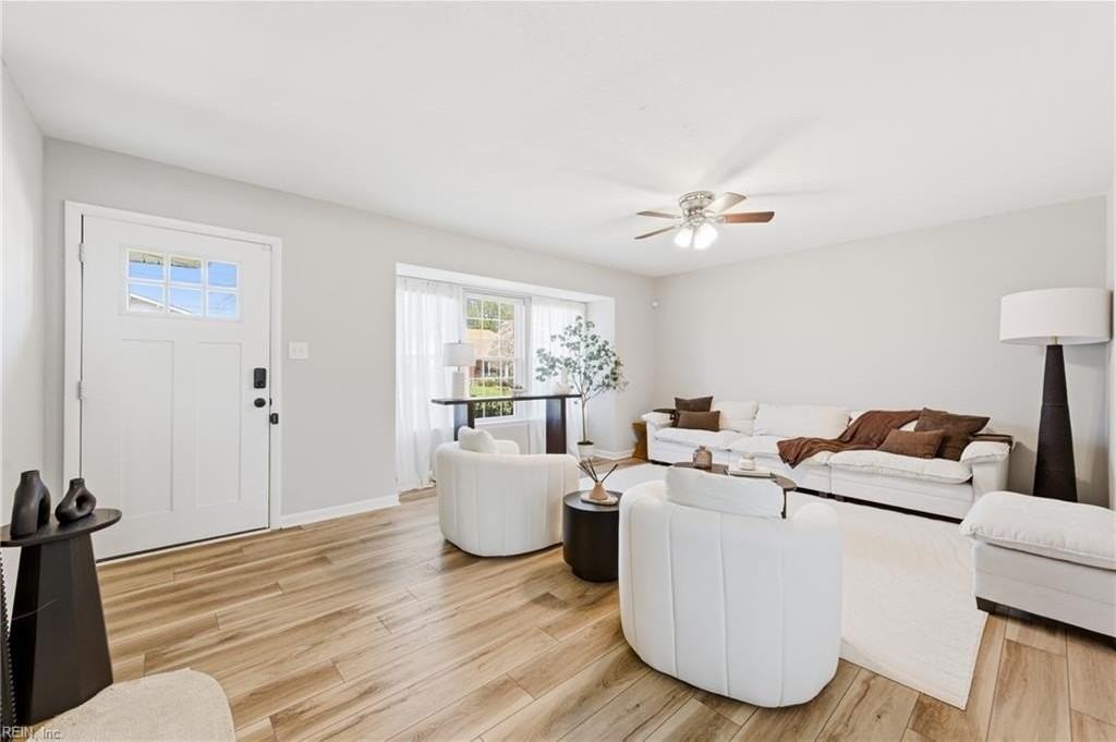 8108 Ridgefield Dr - Photo 4 of 29