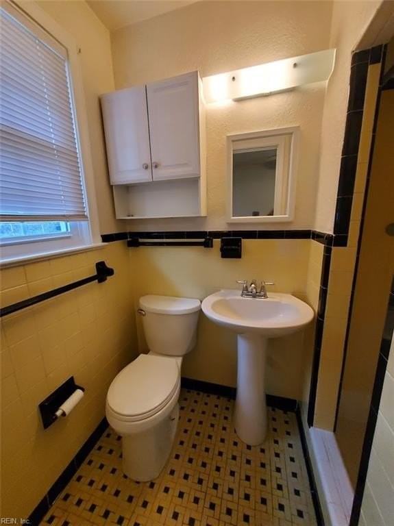 1710 Kingston Ave #3 - Photo 6 of 16