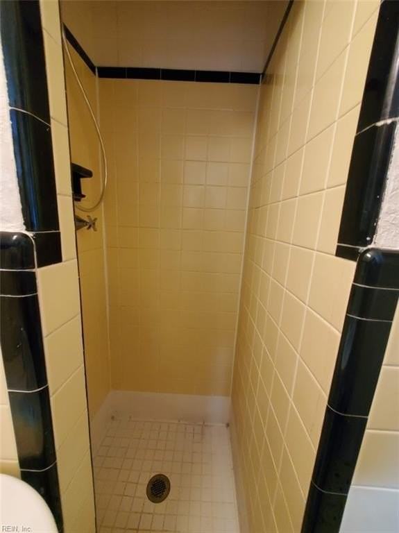 1710 Kingston Ave #3 - Photo 7 of 16