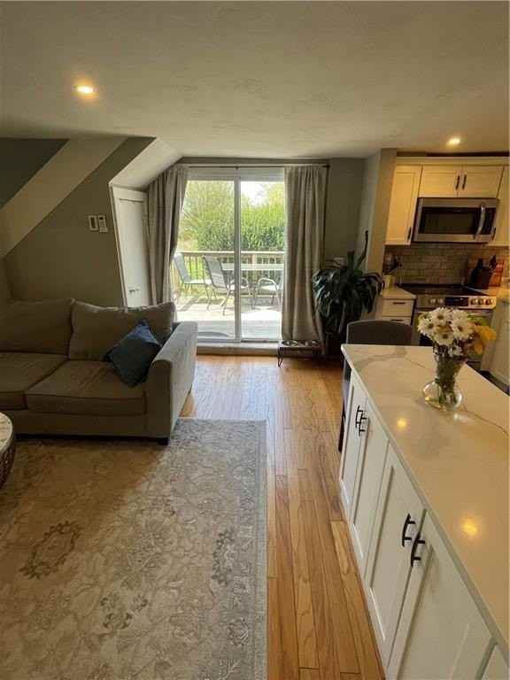 16 Dudley Ave Apt 6 - Photo 7 of 21