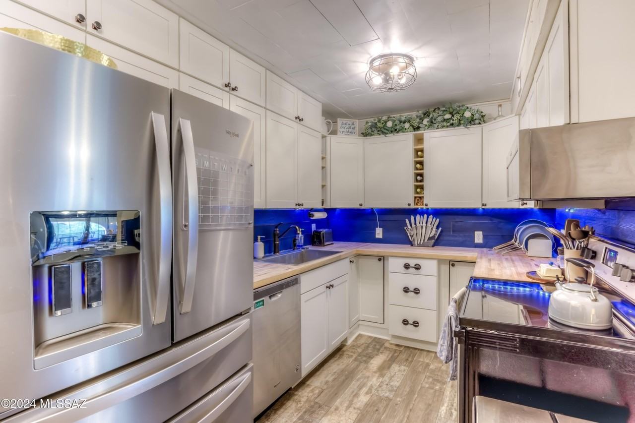 6322 N Barcelona Ln Unit 519 - Photo 2 of 30