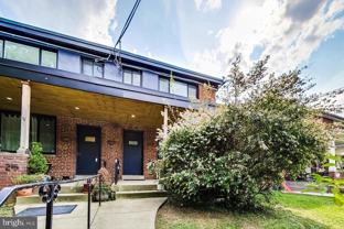 213 Hawaii Ave Ne Apt 1 #Apt 1 - Photo 1 of 1