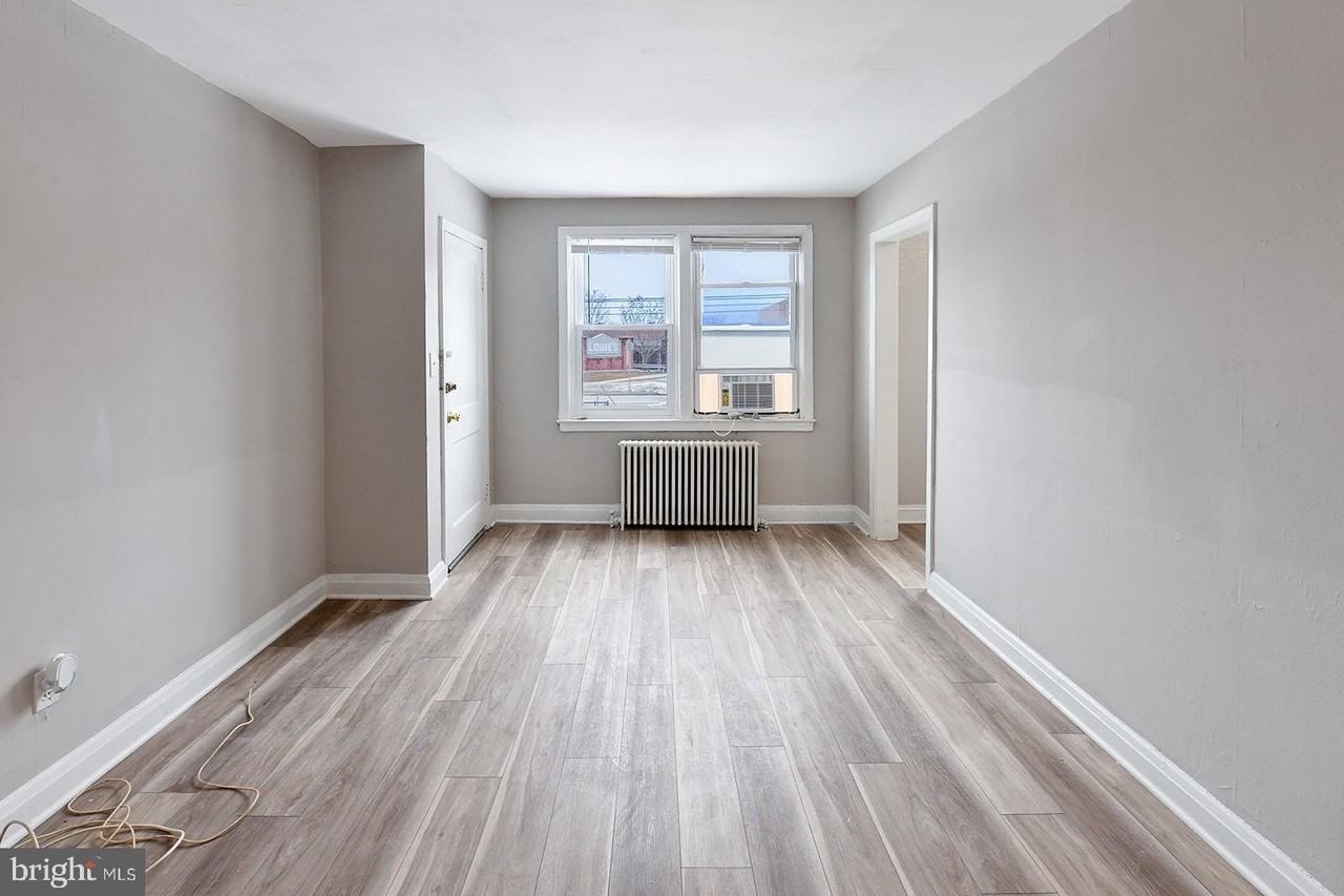 1417 Taylor Ave Apt 1 - Photo 5 of 24