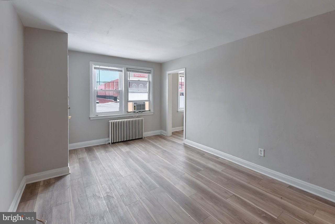 1417 Taylor Ave Apt 1 - Photo 6 of 24