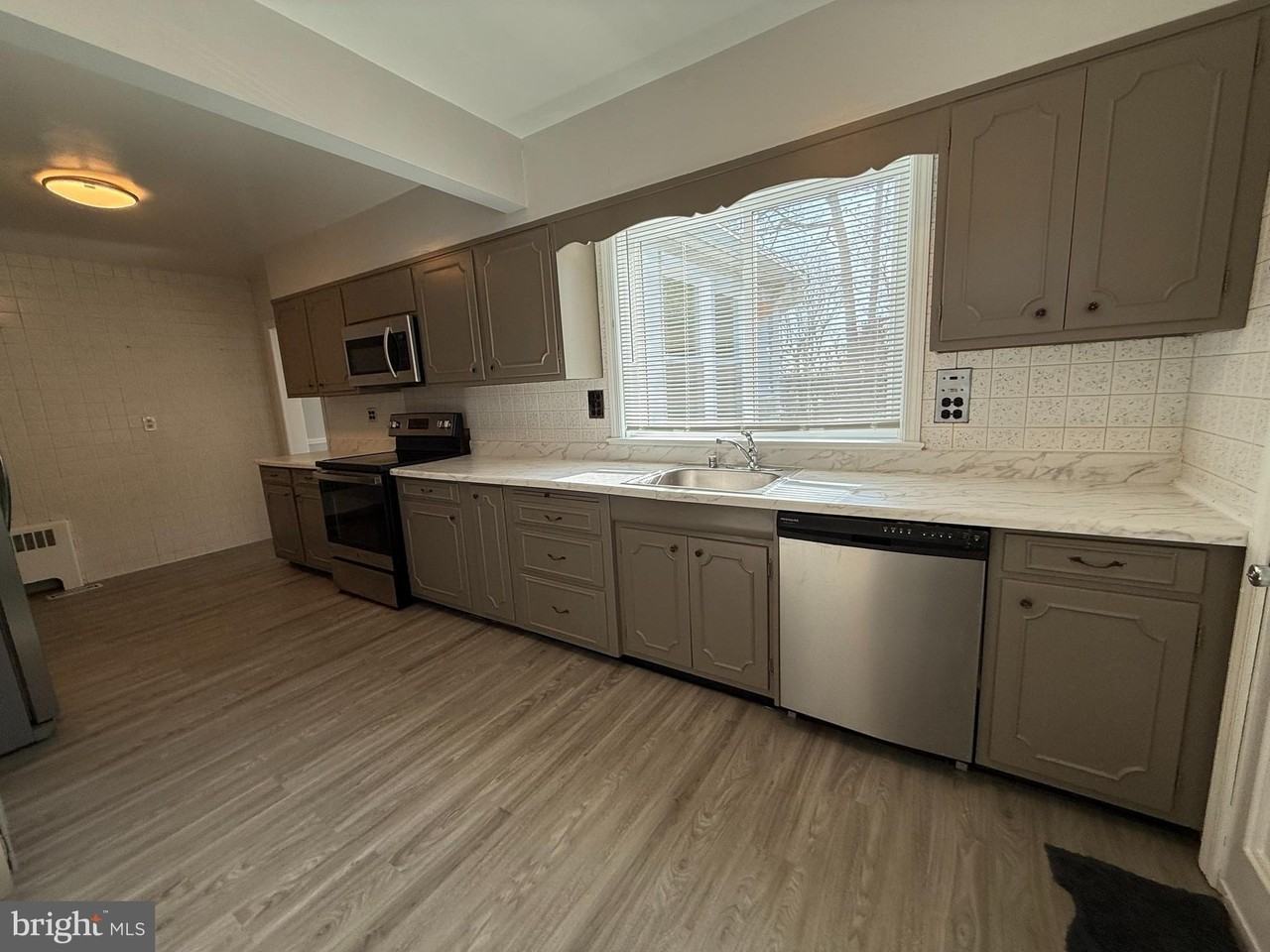 8356 Baltimore National Pike - Photo 4 of 18